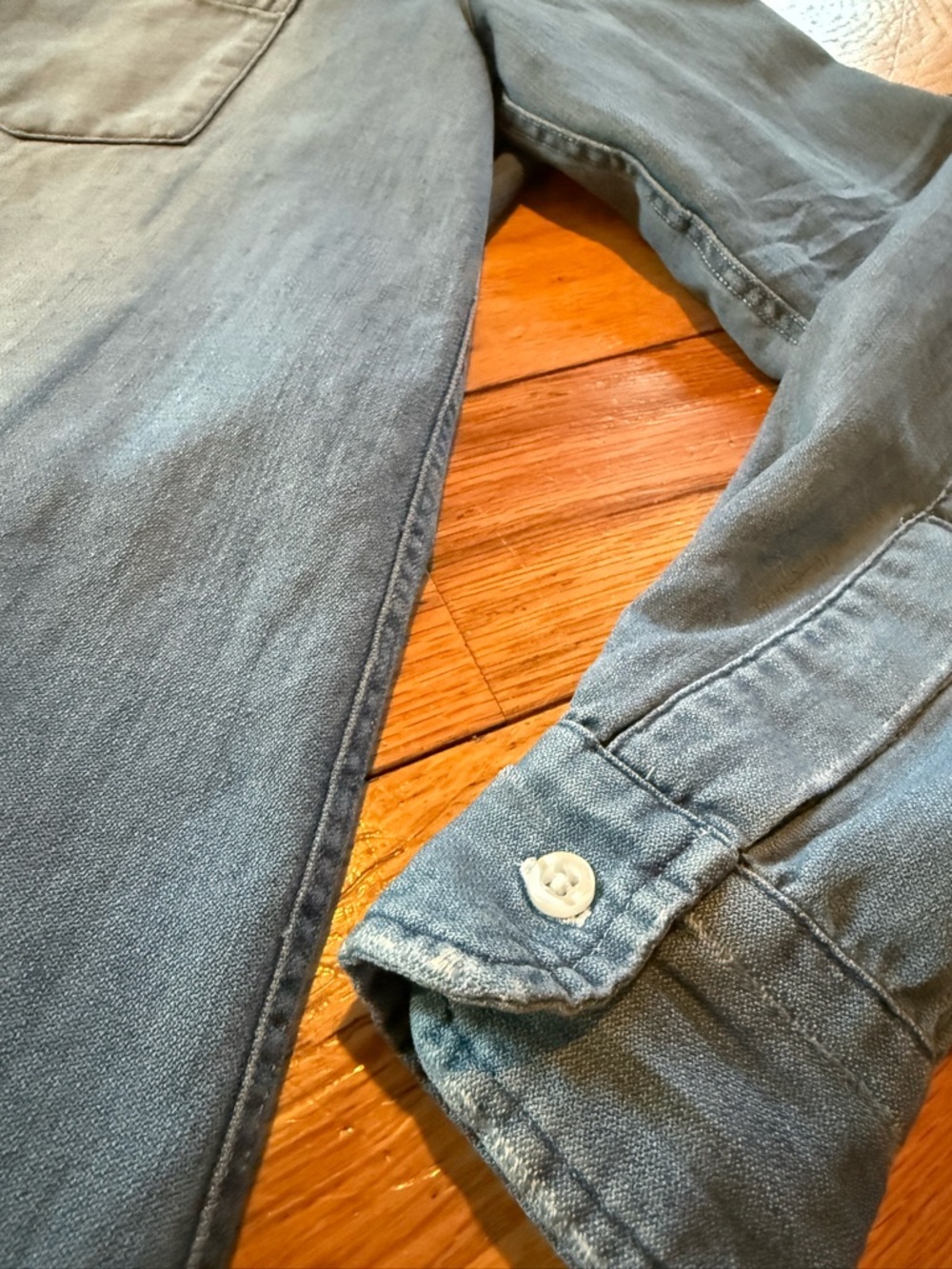 Frank & Eileen Light Blue Denim-Style Button-Down Shirt - Picture 9 of 16